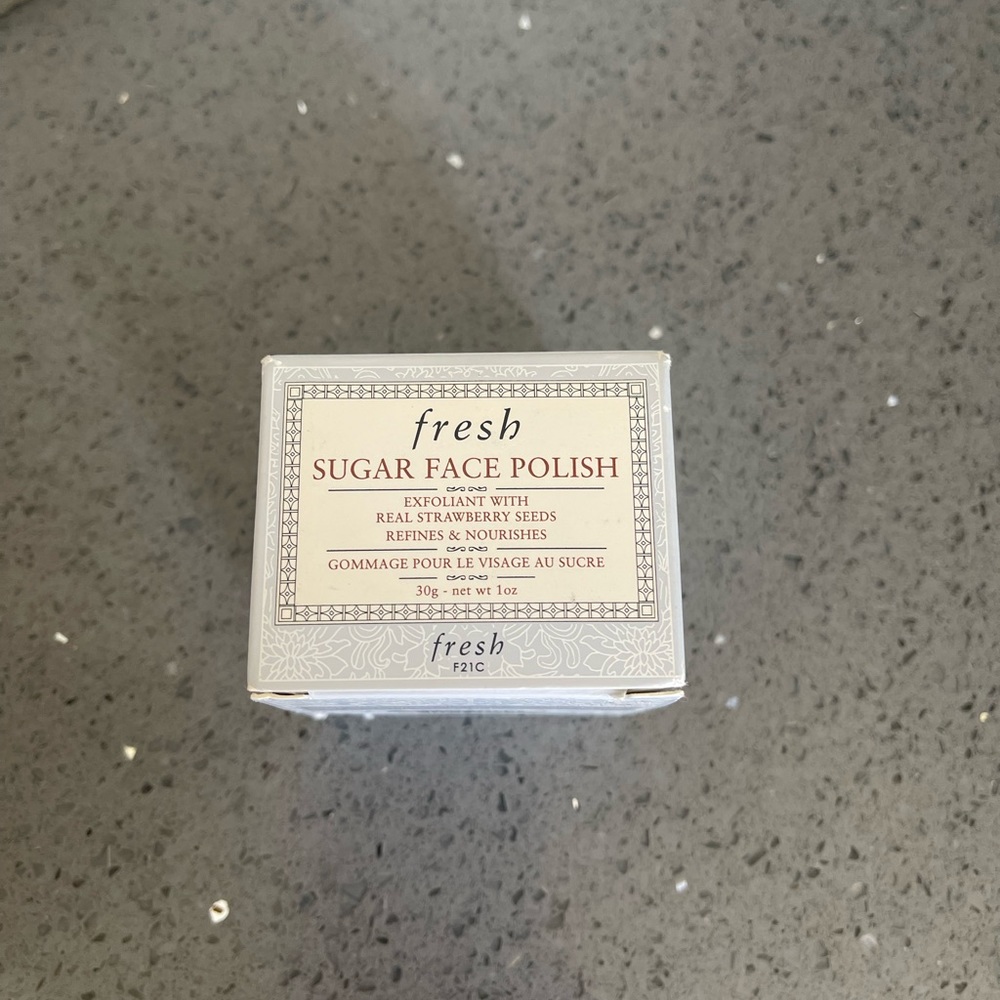 Fresh face polish